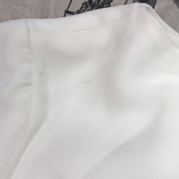 Trina Turk Akayo Keyhole Blouse - Picture 7 of 12